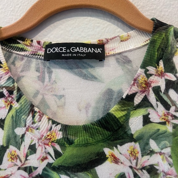 Dolce & Gabbana Silk Cardigan Set with Tank - Picture 9 of 9